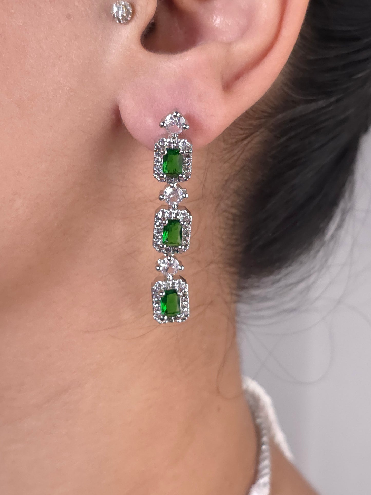 Enchanting Emerald Necklace Set