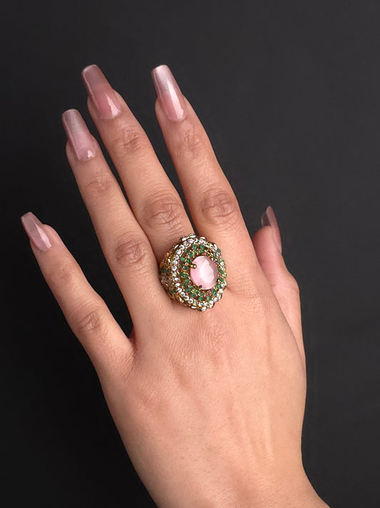Naurattan-Style Cluster Ring