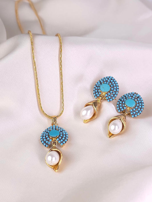 Turquoise Stone Pearl Pendant Set