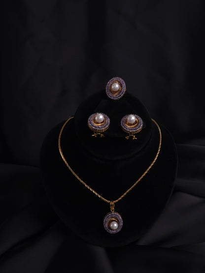 Halo Pearl Set