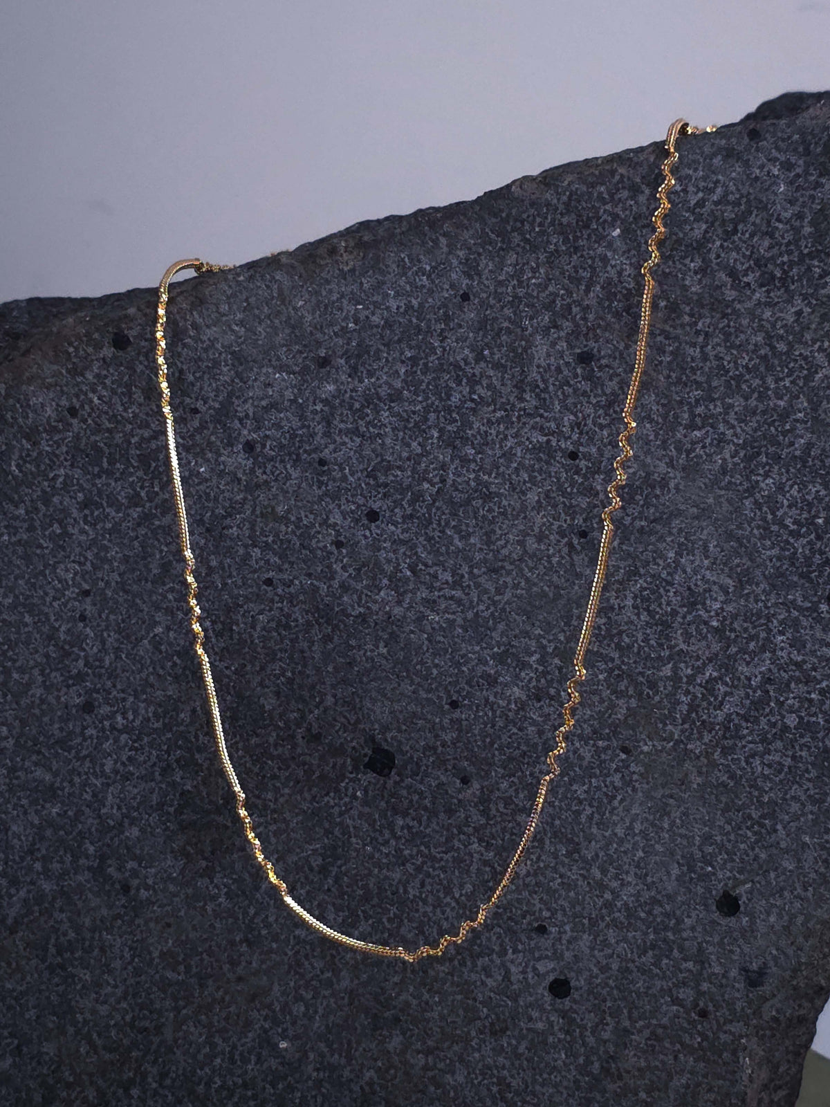 Zigzag Link Chain