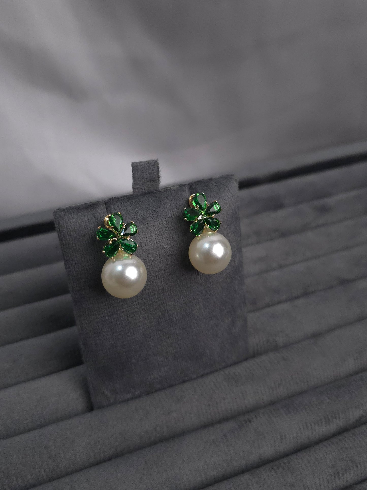 Flower Pearl Studs