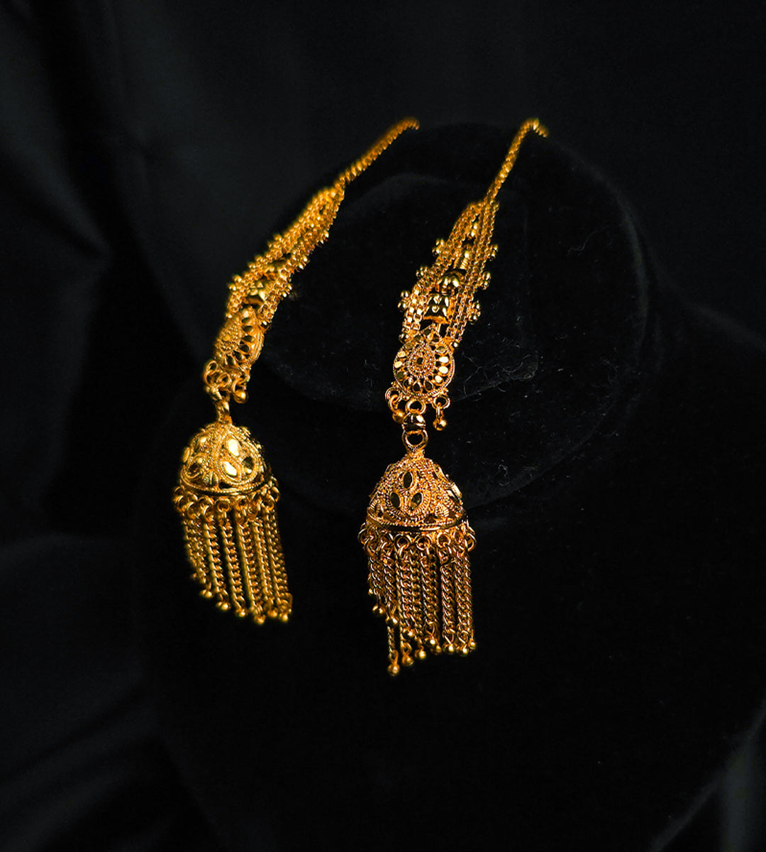 Shahi Sunehri Jhumkas