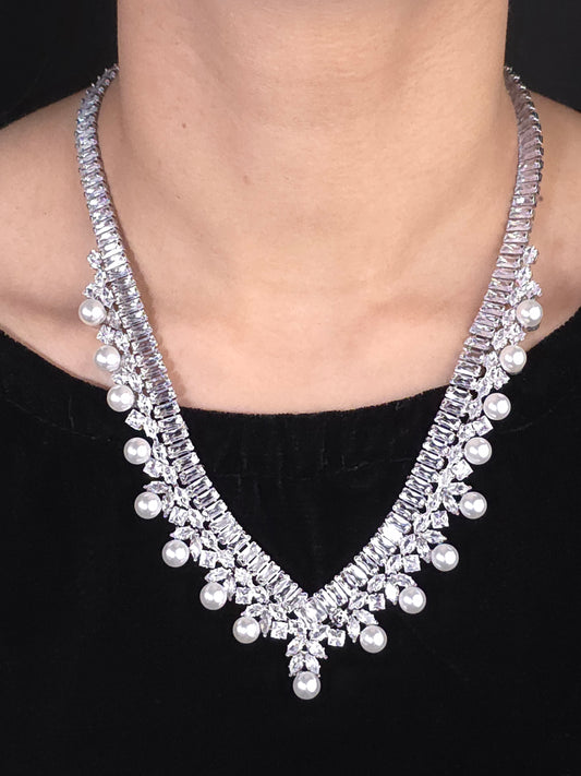 Regal V-Plunge