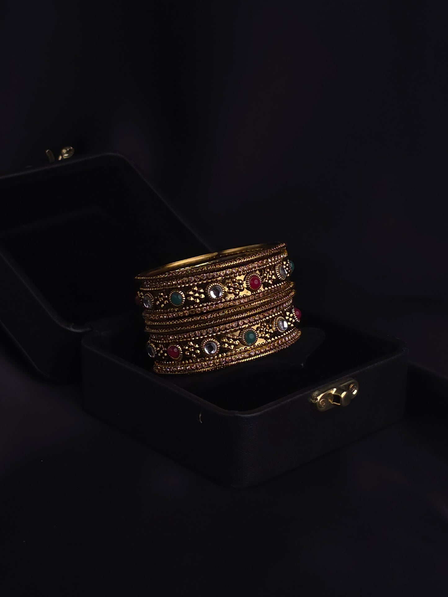 Temple Style Kundan Bangles
