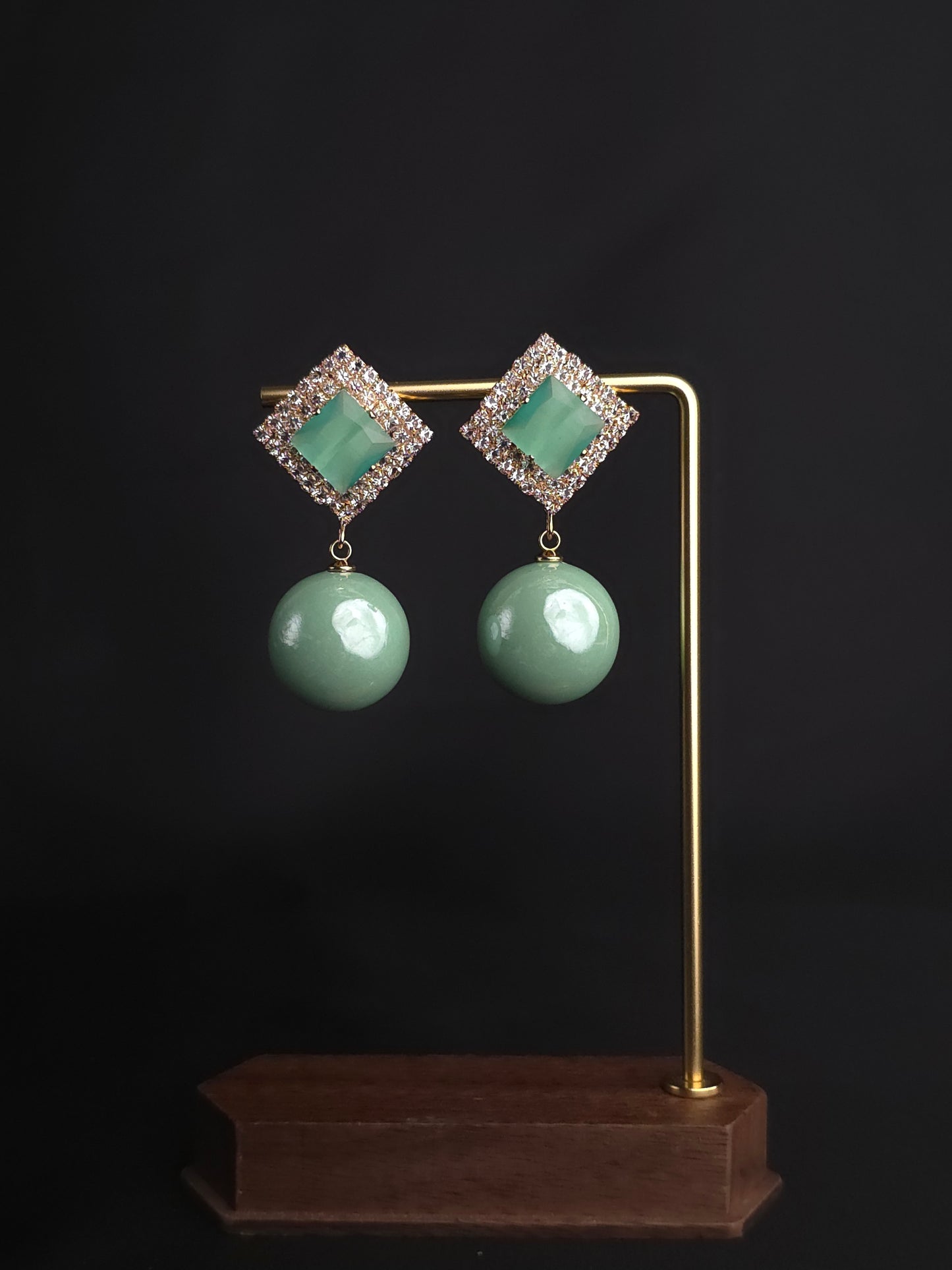 Charm Solitaire Drops Earring
