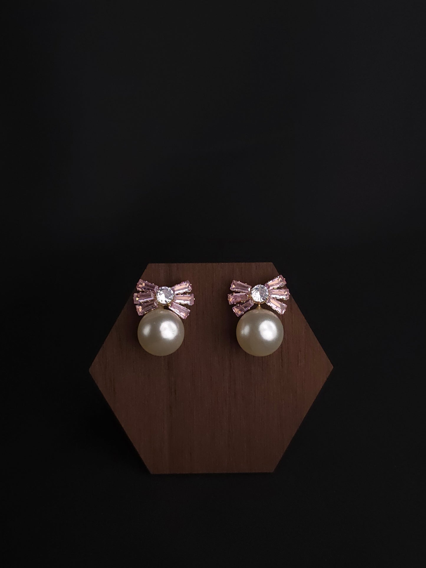 Veloura Earrings