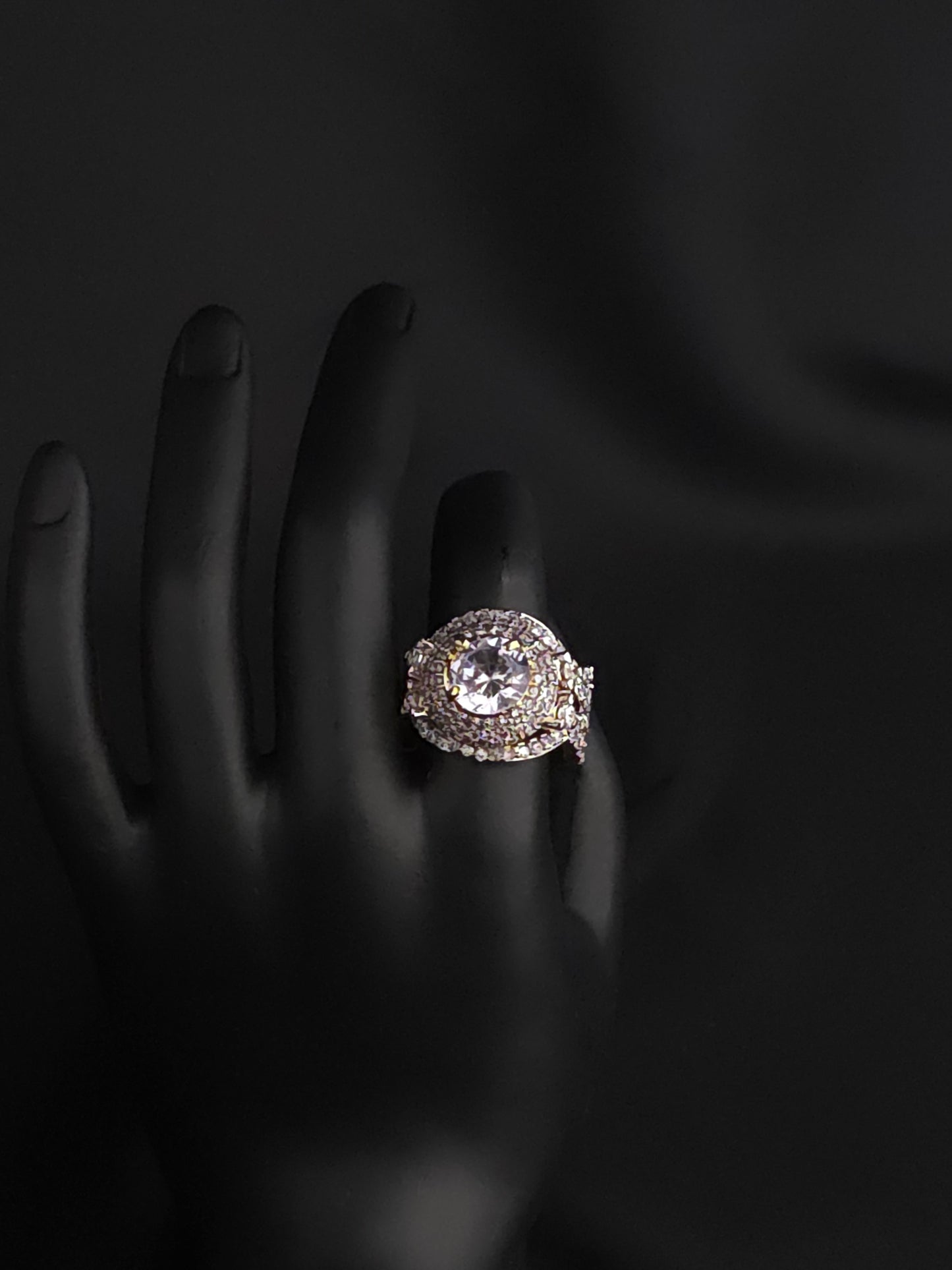 Split-Shank Bloom Ring