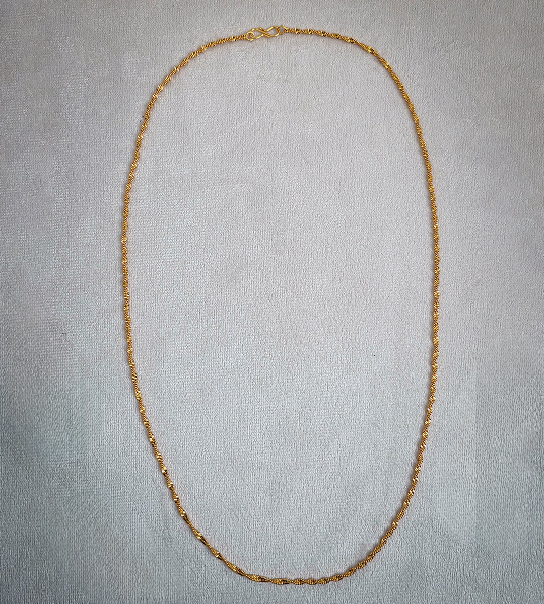 Twisted Luster Chain