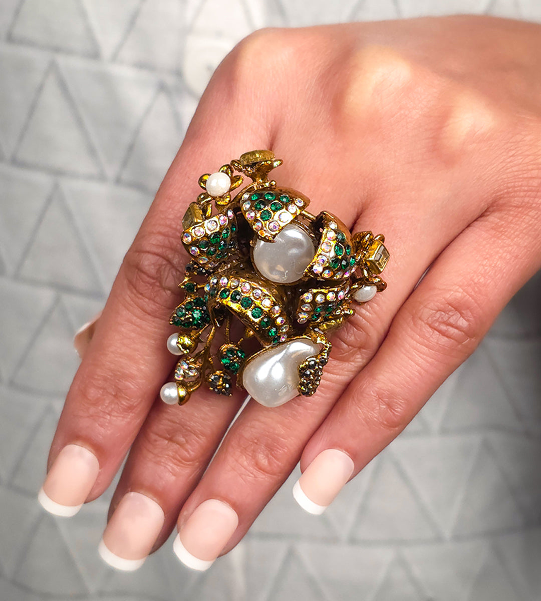 Emerald Floral Bouquet Ring