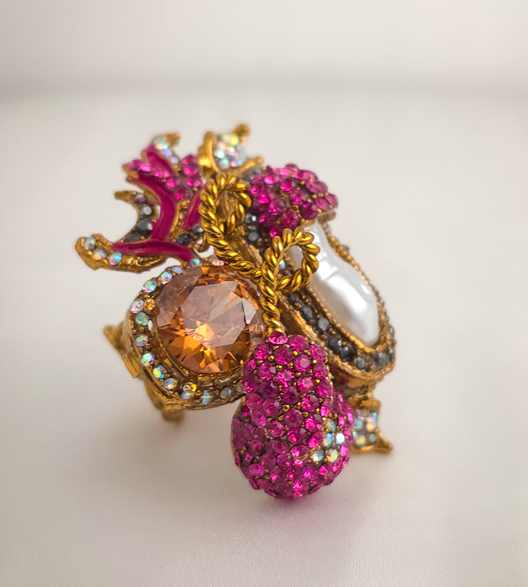 Magenta Pave Pearls Ring