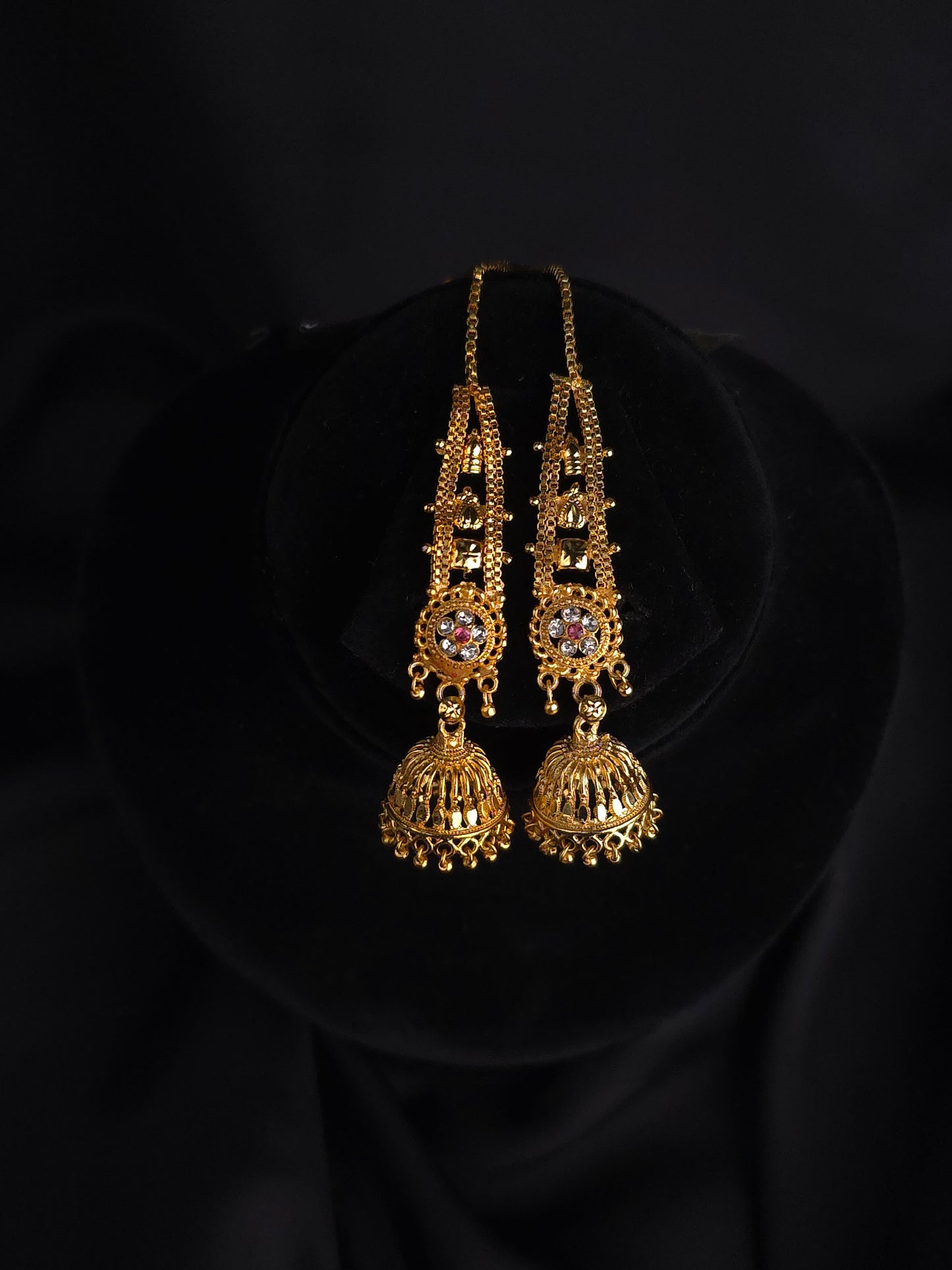 Sunehri Shehnai Jhumkas