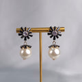 Snowflake Pearl Drops