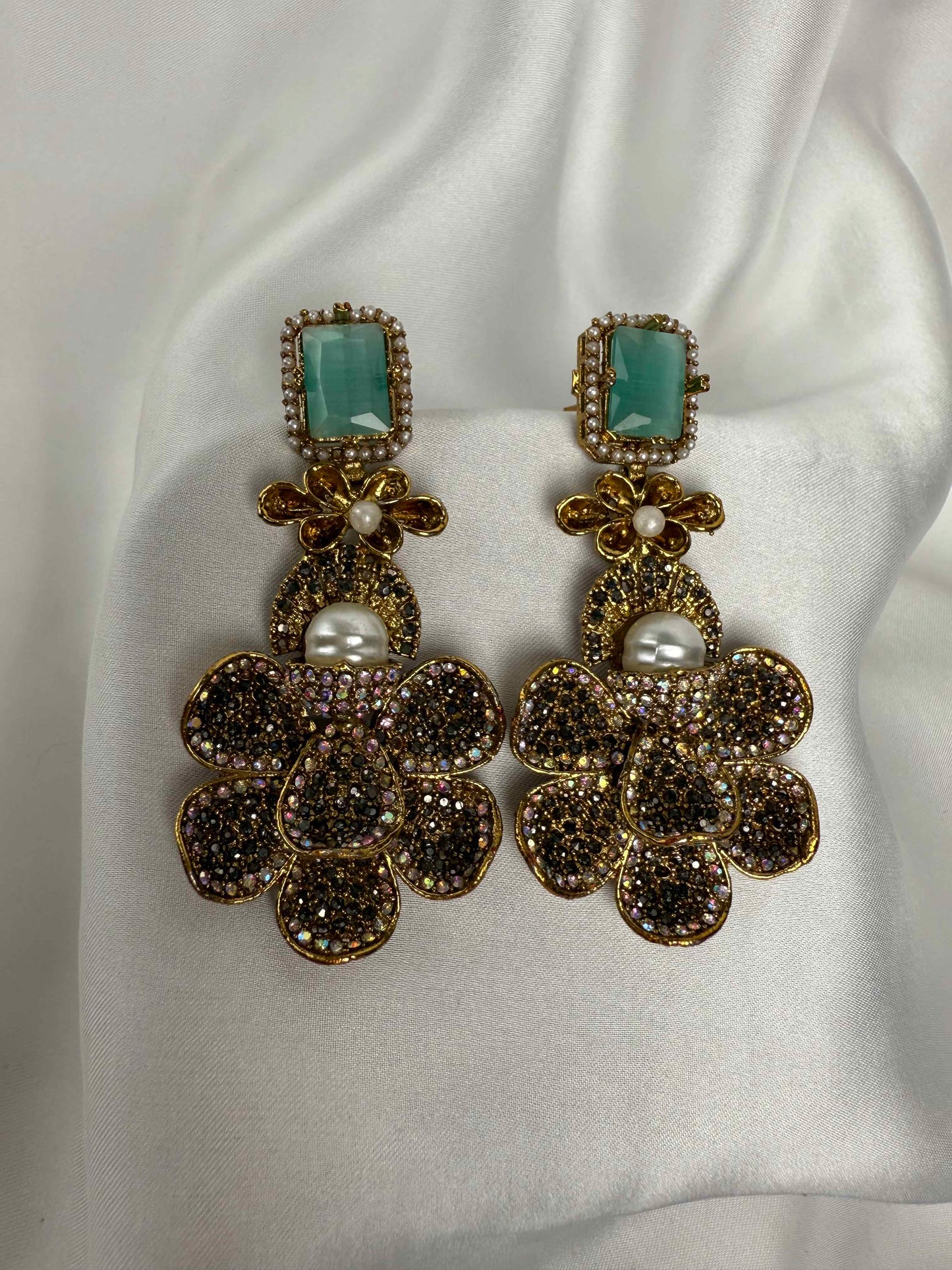 Gul-e-Shab Earrings