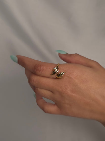 Athena Leaf Ring