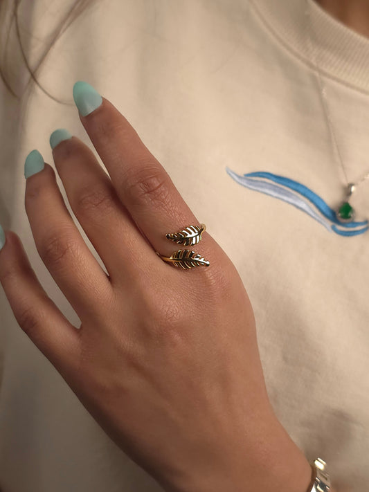 Athena Leaf Ring