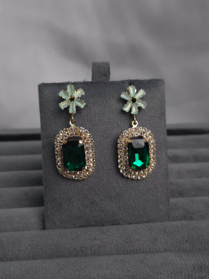 Small Star Rec Earrings