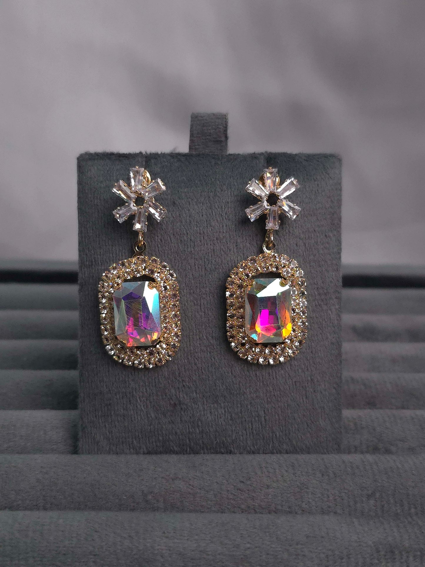 Small Star Rec Earrings