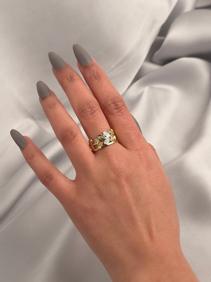 Leafy Rose Gold Ring