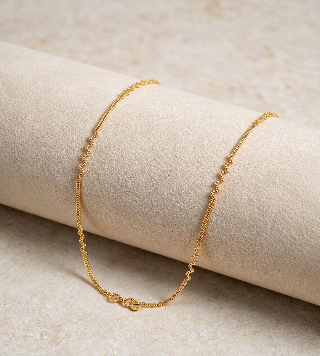 Zigzag Link Chain