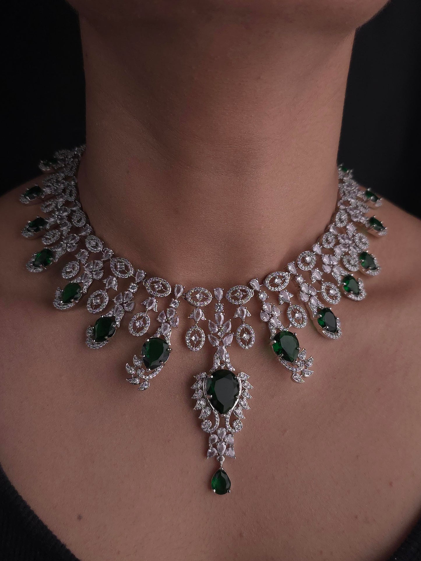 Sapphire Glow American Diamond Necklace Set