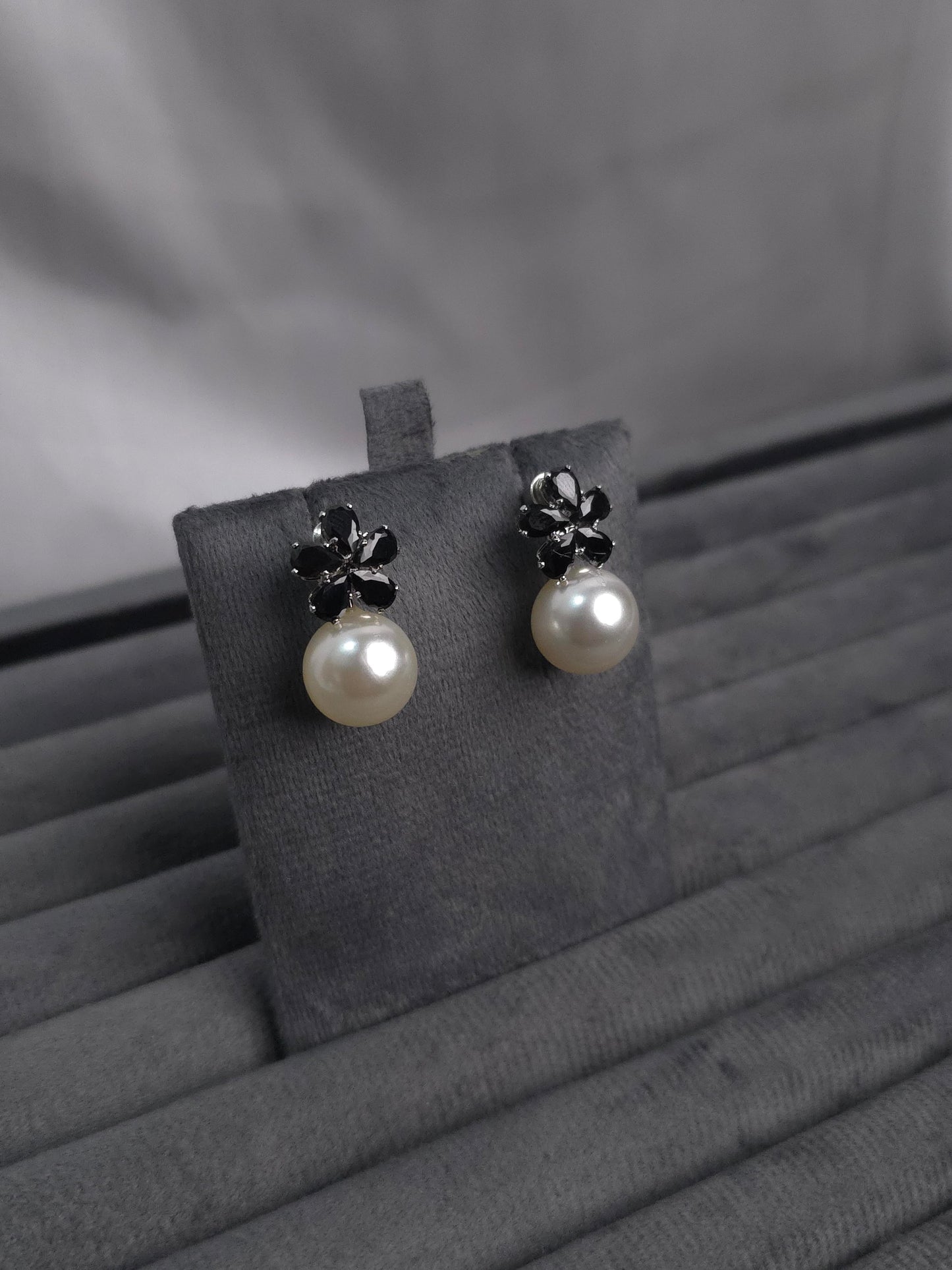 Flower Pearl Studs