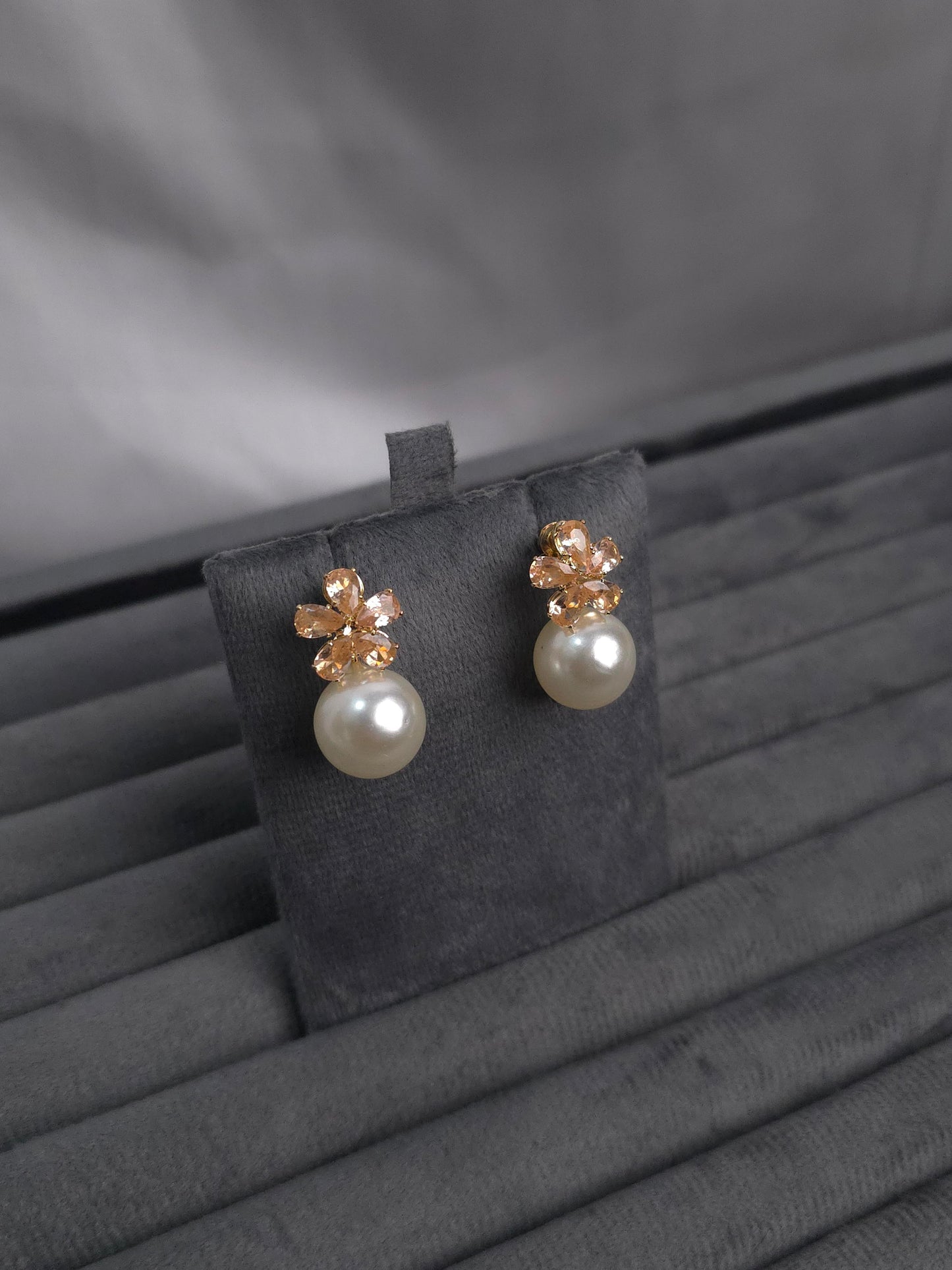 Flower Pearl Studs
