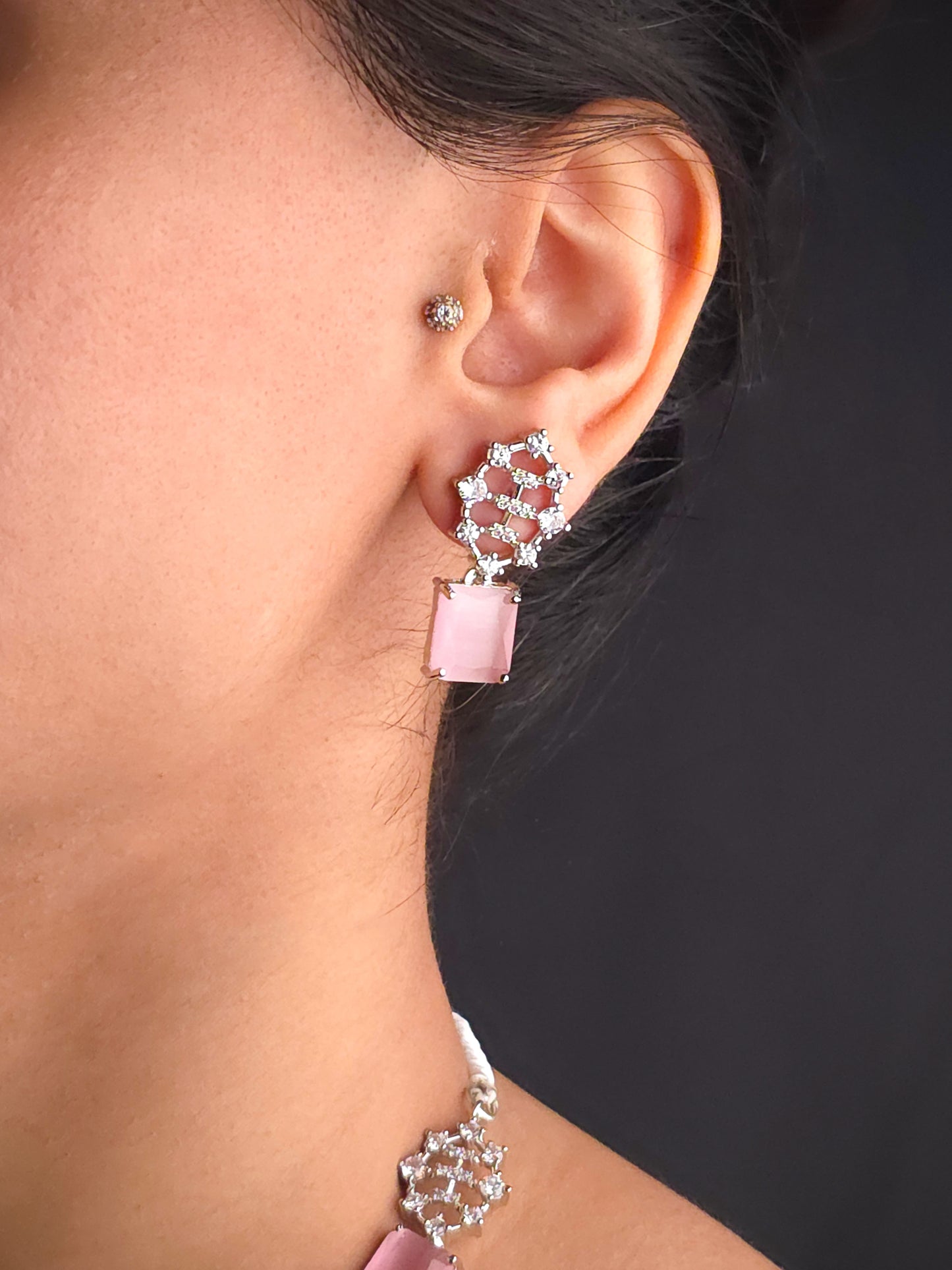 Pink Lathce Squared Choker Set