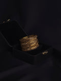 Scalloped Pattern Kundan Bangles